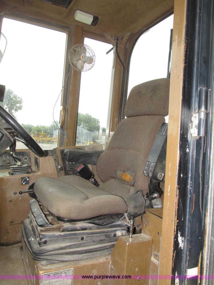 image for item G9994 1998 Caterpillar 970F wheel loader