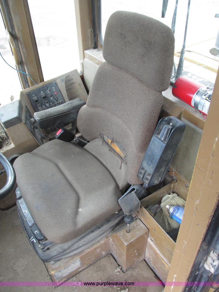 image for item G9994 1998 Caterpillar 970F wheel loader