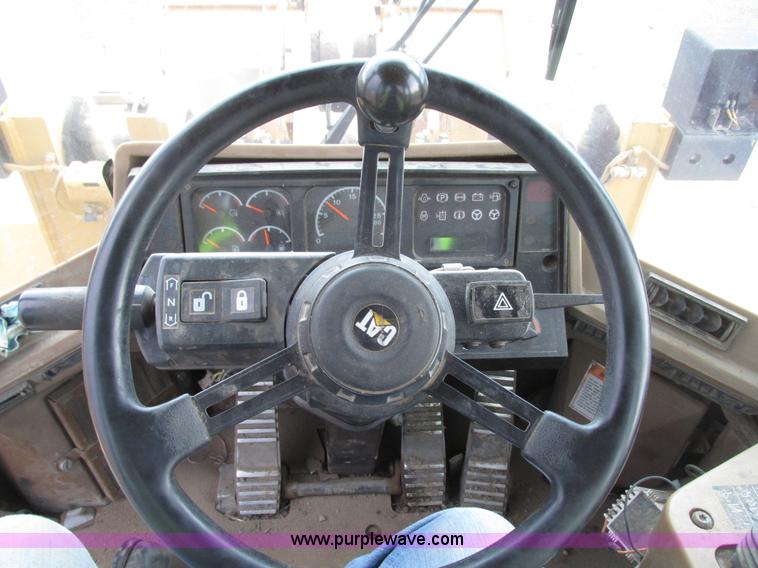 image for item G9994 1998 Caterpillar 970F wheel loader