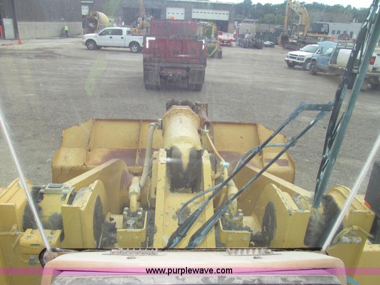 image for item G9994 1998 Caterpillar 970F wheel loader