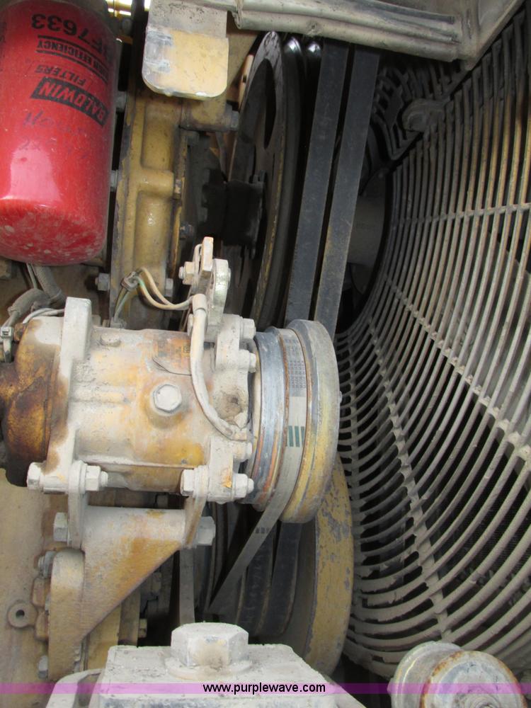 image for item G9994 1998 Caterpillar 970F wheel loader