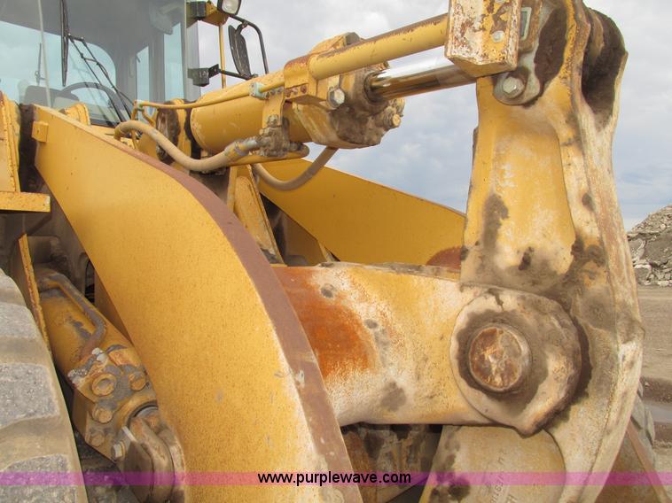 image for item G9994 1998 Caterpillar 970F wheel loader