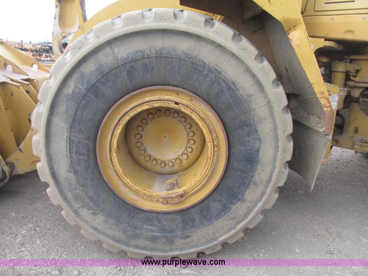 image for item G9994 1998 Caterpillar 970F wheel loader