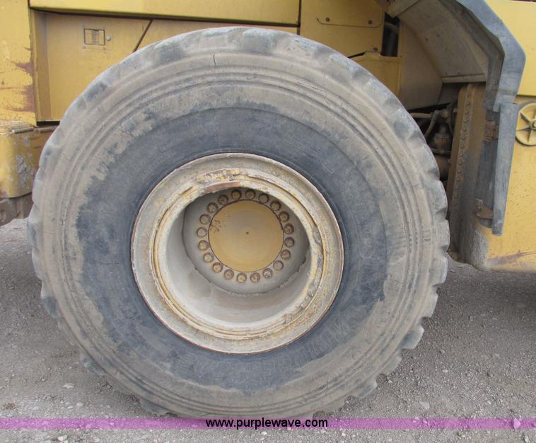 image for item G9994 1998 Caterpillar 970F wheel loader