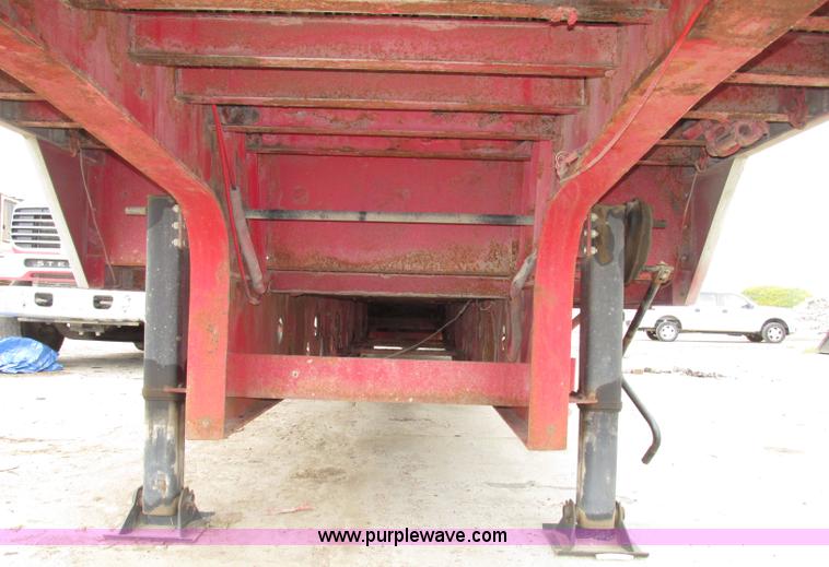 image for item G9997 1999 Transcraft DTL2000 Eagle Super-Beam trailer