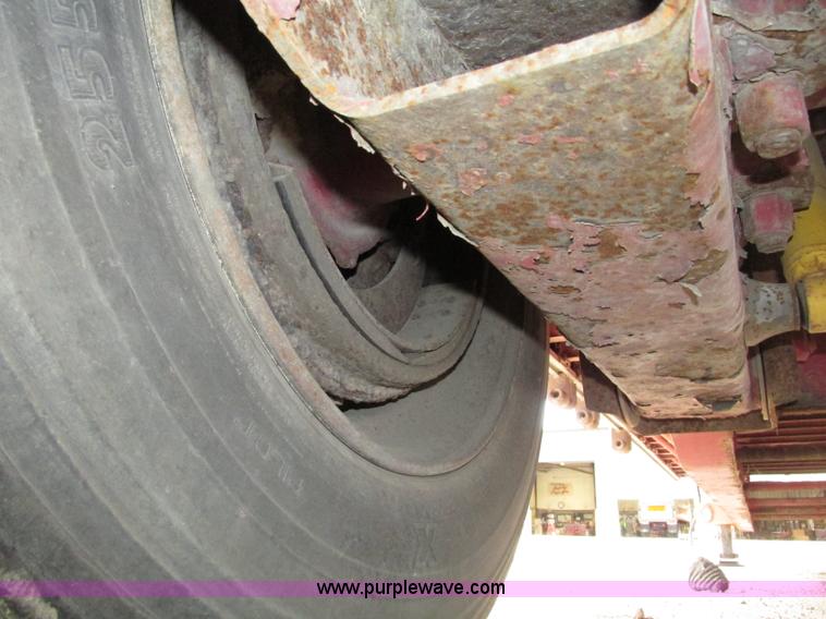 image for item G9997 1999 Transcraft DTL2000 Eagle Super-Beam trailer