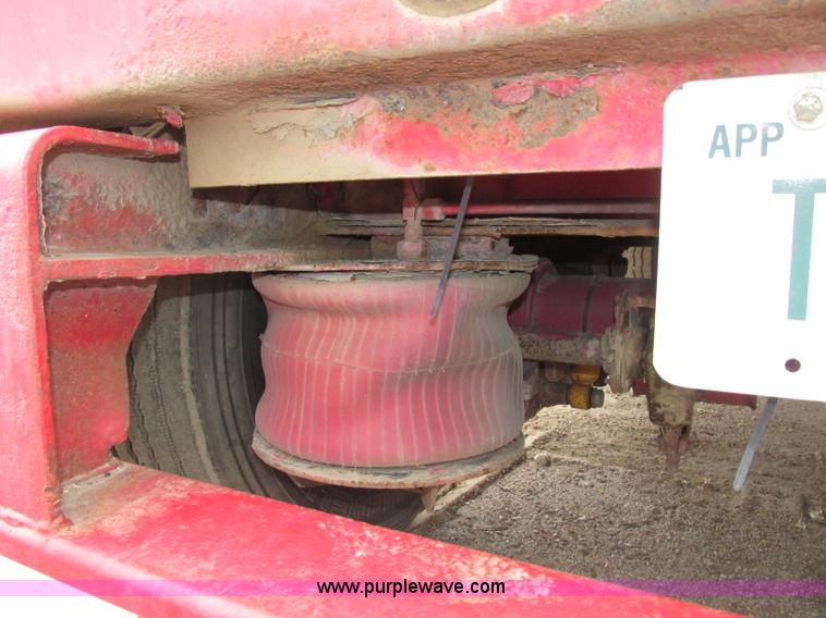 image for item G9997 1999 Transcraft DTL2000 Eagle Super-Beam trailer