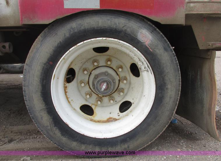 image for item G9997 1999 Transcraft DTL2000 Eagle Super-Beam trailer