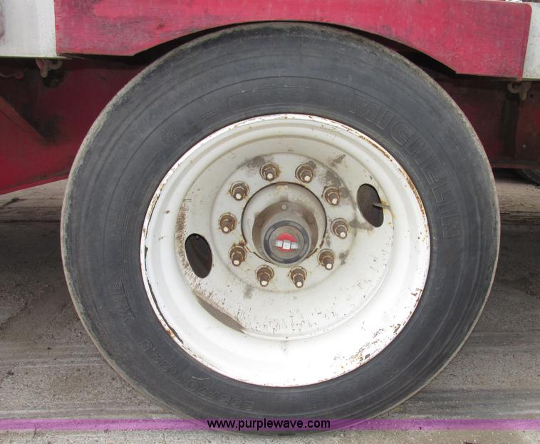 image for item G9997 1999 Transcraft DTL2000 Eagle Super-Beam trailer