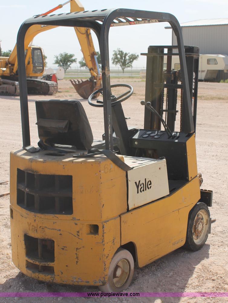 image for item H1727 Yale GC-030-UAT-071-M forklift