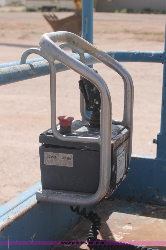image for item H1730 Genie GS-1930 scissor lift