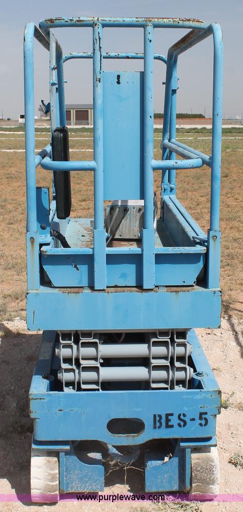 image for item H1731 Genie GS-1930 scissor lift