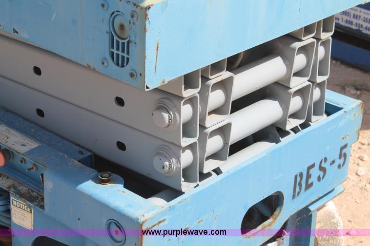 image for item H1731 Genie GS-1930 scissor lift