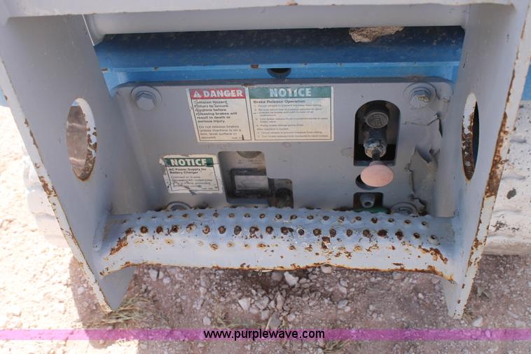 image for item H1731 Genie GS-1930 scissor lift