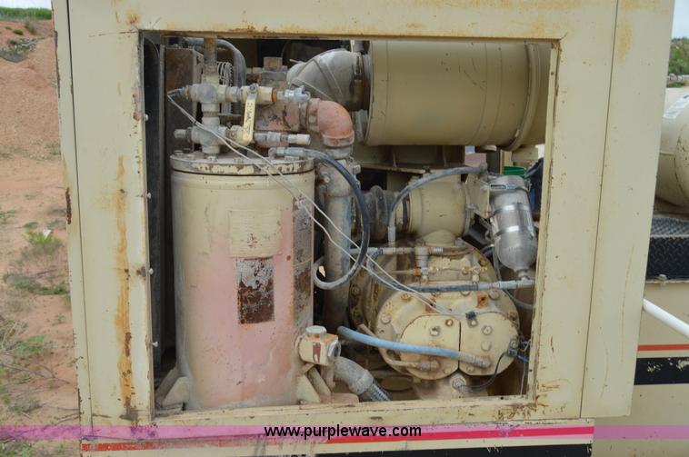 image for item H2943 Ingersoll Rand ECM-370 directional boring machine