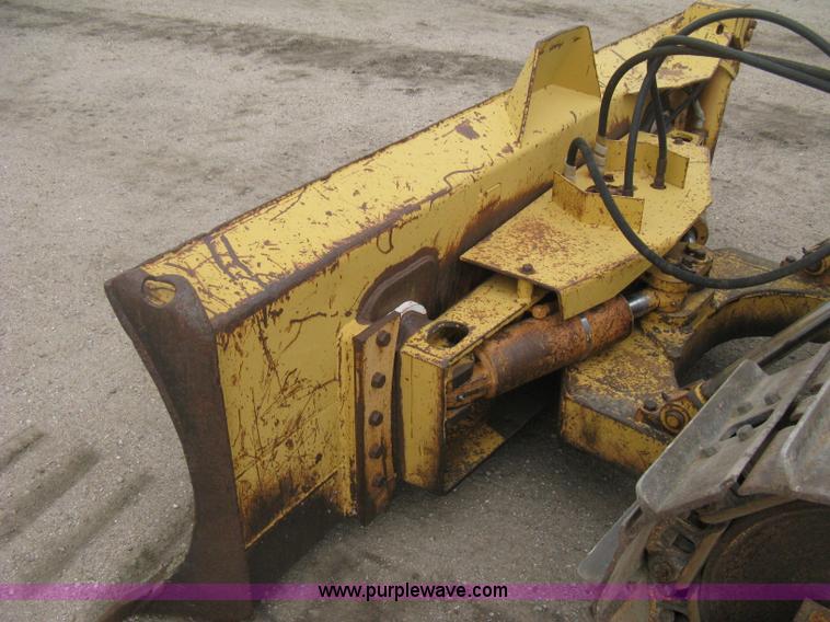 image for item H5253 1993 Case 550E long track dozer