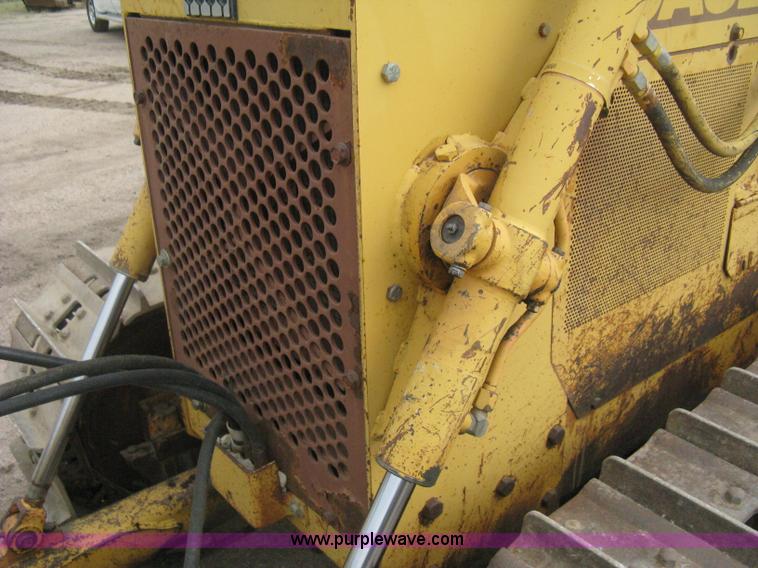 image for item H5253 1993 Case 550E long track dozer