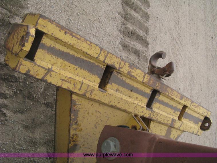 image for item H5253 1993 Case 550E long track dozer