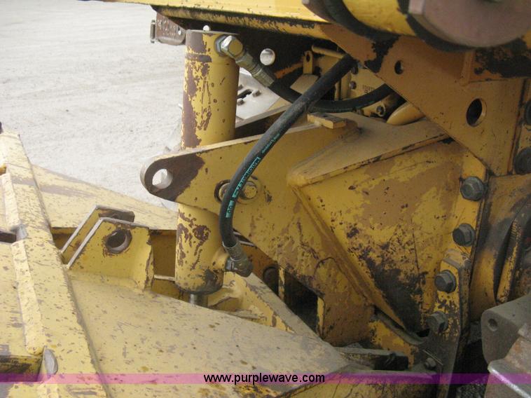 image for item H5253 1993 Case 550E long track dozer
