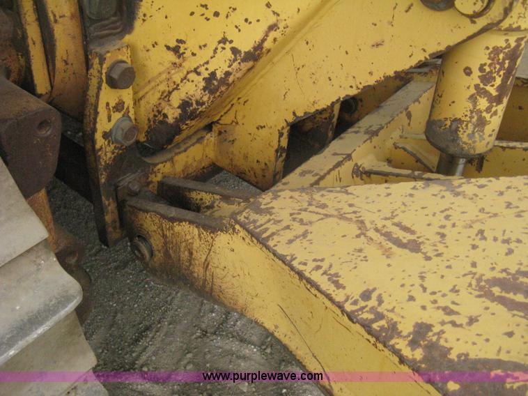 image for item H5253 1993 Case 550E long track dozer