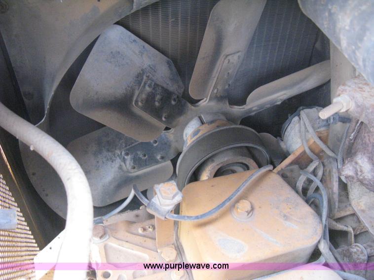 image for item H5253 1993 Case 550E long track dozer