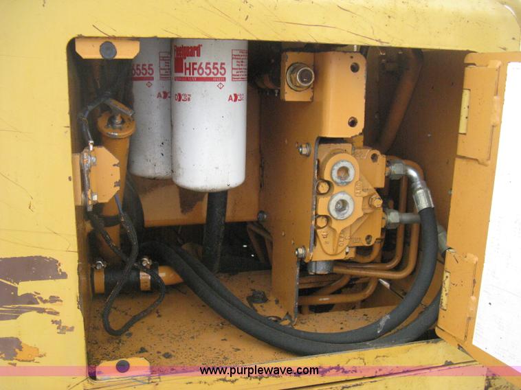 image for item H5253 1993 Case 550E long track dozer