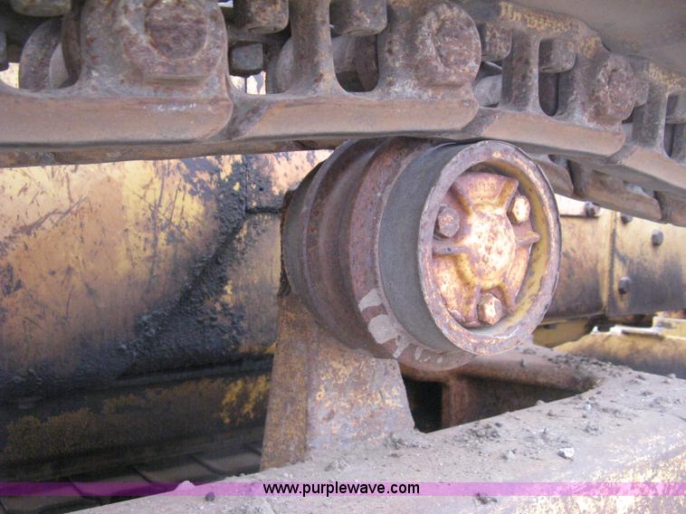 image for item H5253 1993 Case 550E long track dozer