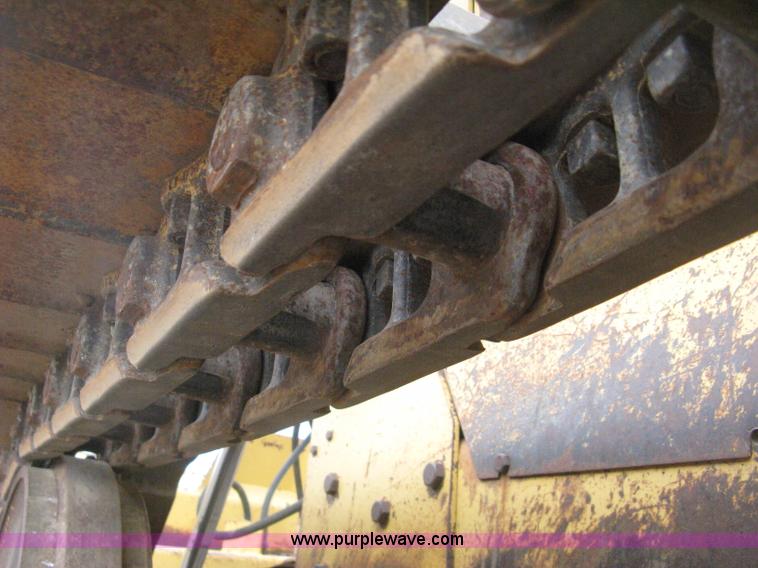 image for item H5253 1993 Case 550E long track dozer