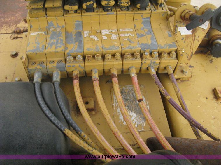image for item H5255 1991 Caterpillar D5H Series II dozer with vibratory cable plow