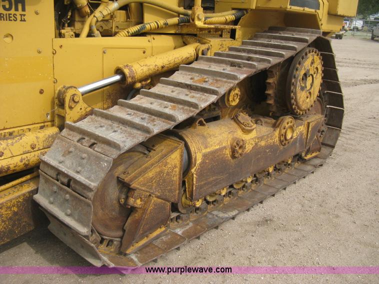 image for item H5255 1991 Caterpillar D5H Series II dozer with vibratory cable plow