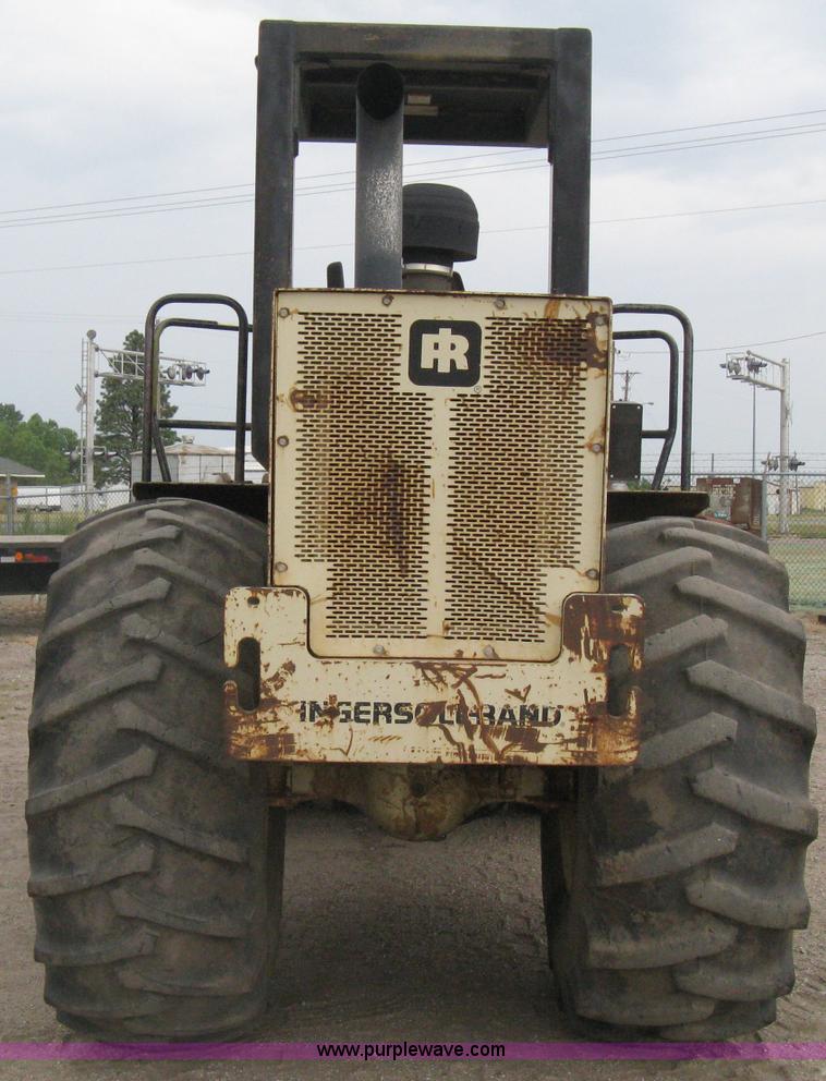 image for item H5256 1990 Ingersoll Rand SD-100F articulated vibratory pad foot roller