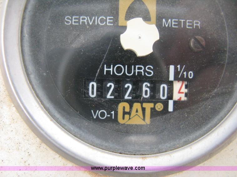 image for item H5256 1990 Ingersoll Rand SD-100F articulated vibratory pad foot roller