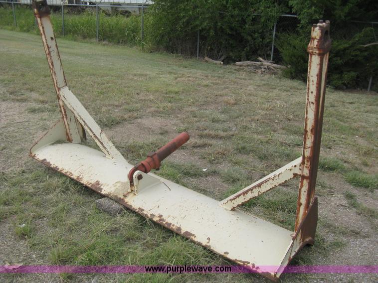 image for item H5256 1990 Ingersoll Rand SD-100F articulated vibratory pad foot roller