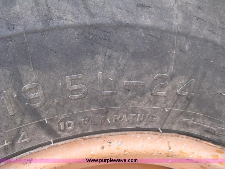 image for item H5260 2002 Case 580 Super M backhoe