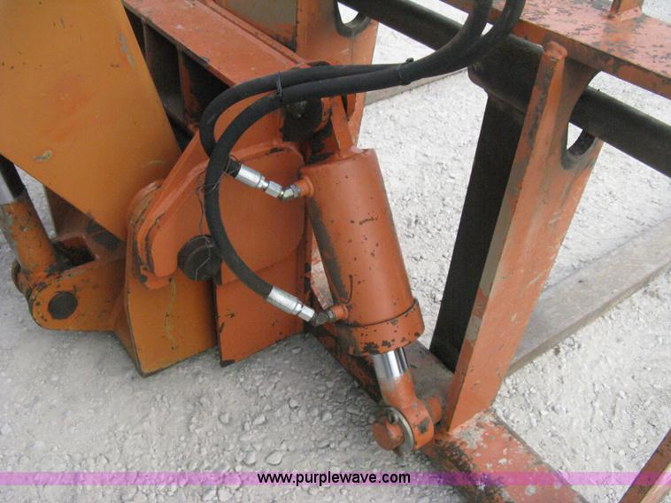 image for item H5262 1997 Lull 844C-42 Highlander telehandler