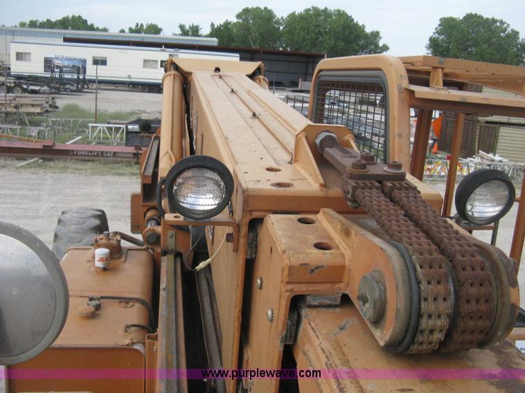image for item H5262 1997 Lull 844C-42 Highlander telehandler