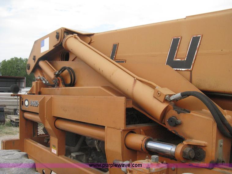 image for item H5262 1997 Lull 844C-42 Highlander telehandler