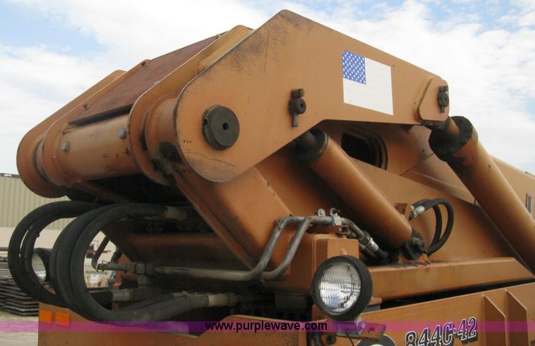 image for item H5262 1997 Lull 844C-42 Highlander telehandler