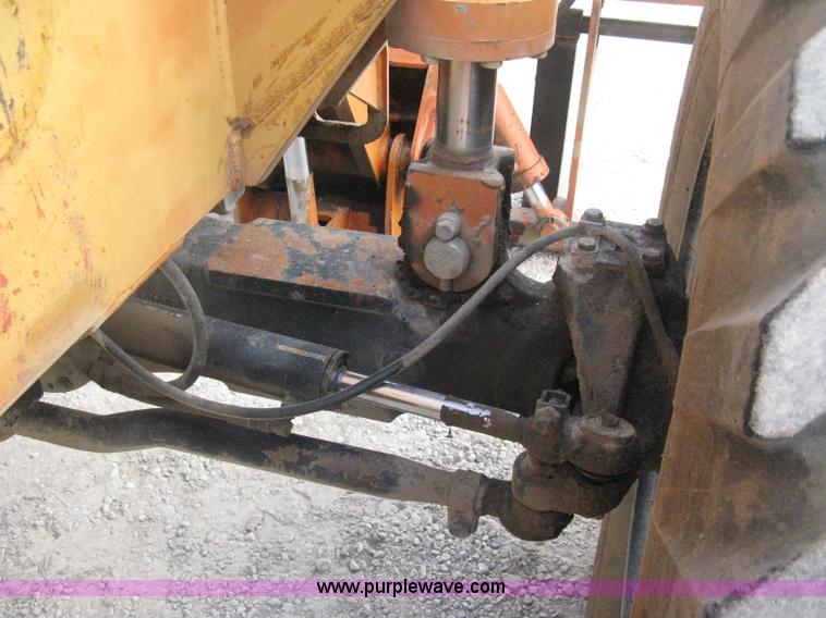 image for item H5262 1997 Lull 844C-42 Highlander telehandler