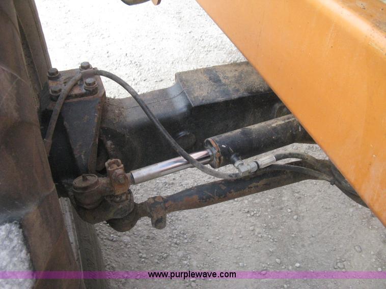 image for item H5263 1998 Lull 844C-42 Highlander telehandler