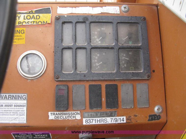 image for item H5263 1998 Lull 844C-42 Highlander telehandler