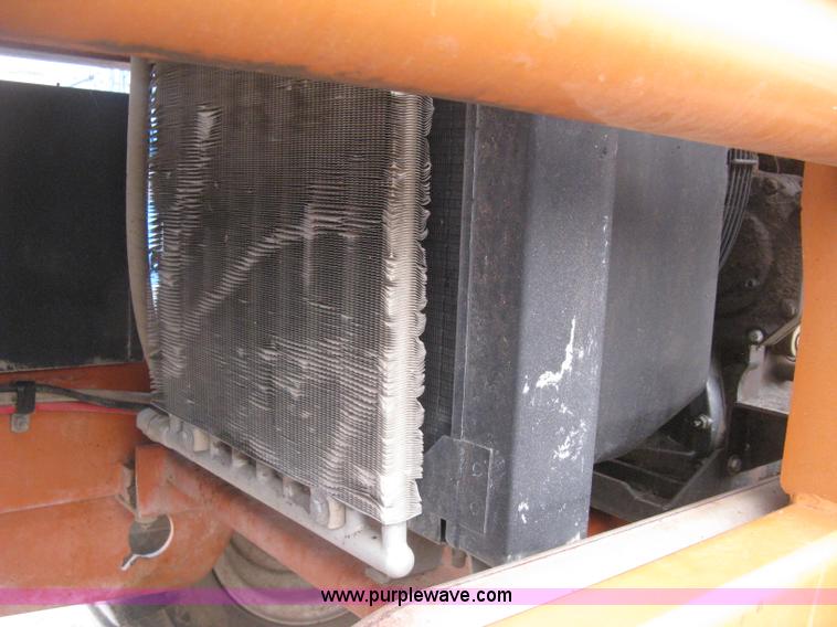 image for item H5263 1998 Lull 844C-42 Highlander telehandler