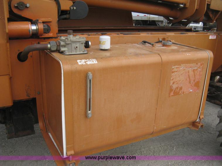 image for item H5263 1998 Lull 844C-42 Highlander telehandler