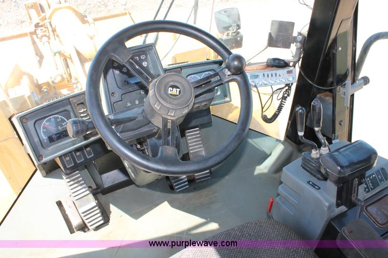 image for item H5609 1998 Caterpillar 950G wheel loader