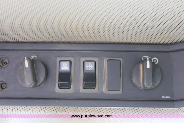 image for item H5609 1998 Caterpillar 950G wheel loader