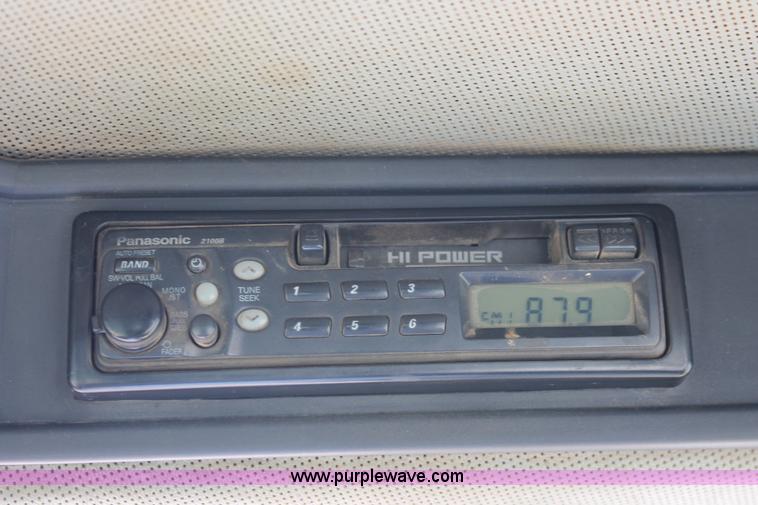 image for item H5609 1998 Caterpillar 950G wheel loader