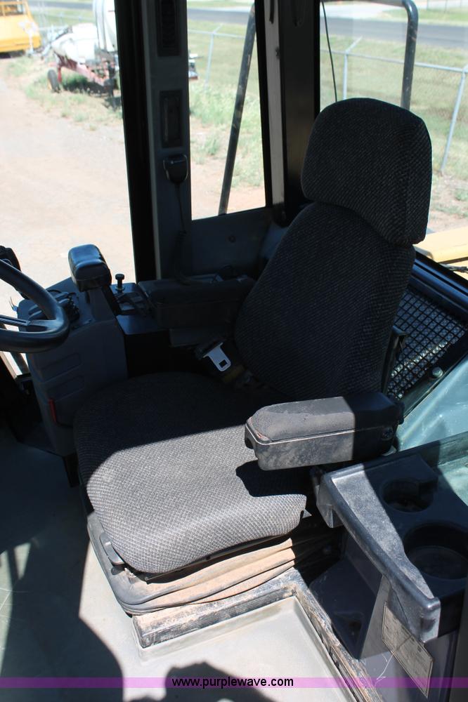 image for item H5609 1998 Caterpillar 950G wheel loader