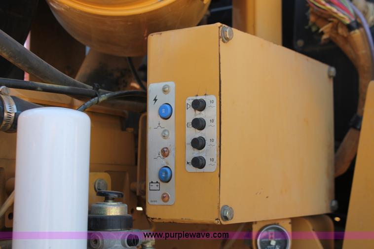 image for item H5609 1998 Caterpillar 950G wheel loader