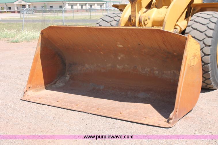 image for item H5609 1998 Caterpillar 950G wheel loader