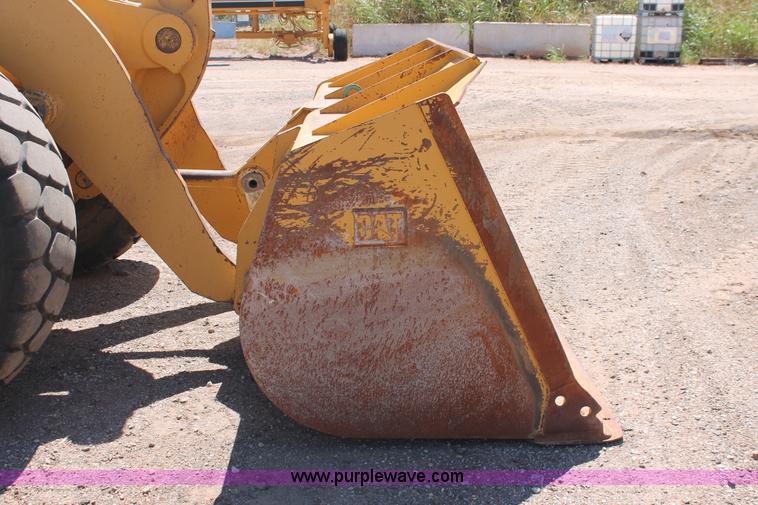 image for item H5609 1998 Caterpillar 950G wheel loader